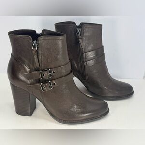G.I.L.I. Women's Espresso Brown Leather Double Strap & Double Zipper Ankle Boots